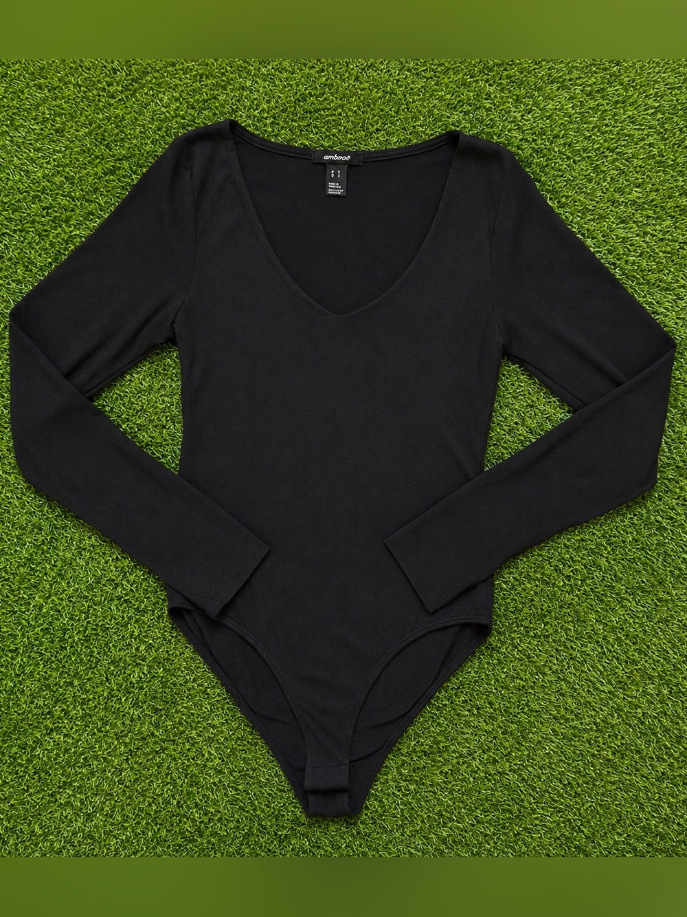 Ambiance Black Long Sleeve V-Neck Bodysuit Small